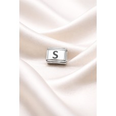 S Harfli Charm – Paslanmaz Çelik, Kişiye Özel Harfli Bileklik Aksesuarı